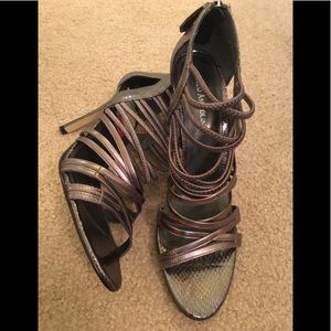 NWT 8.5 Silver snake skin stiletto strappy heels
